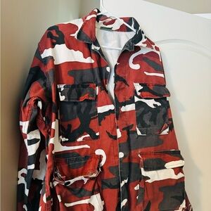 Men’s hunting shirt, size medium